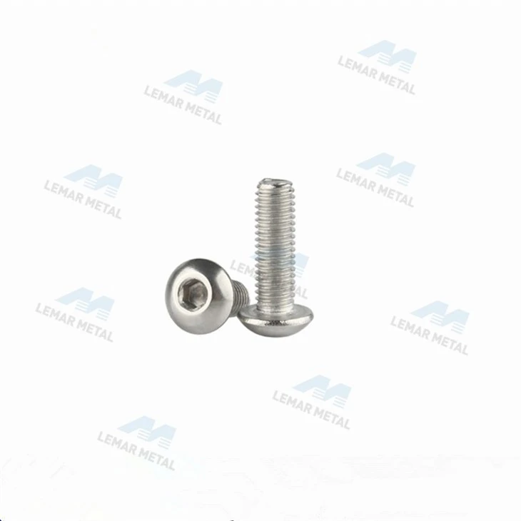 ISO 7380 screw